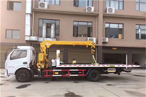 松江附近汽车轮胎更换